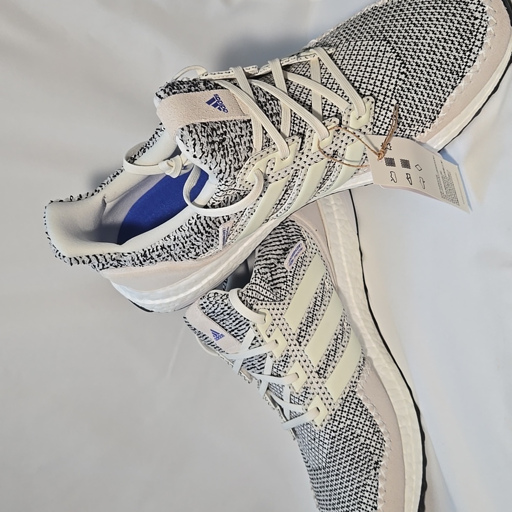 Adidas Ultraboost rLEA LAB